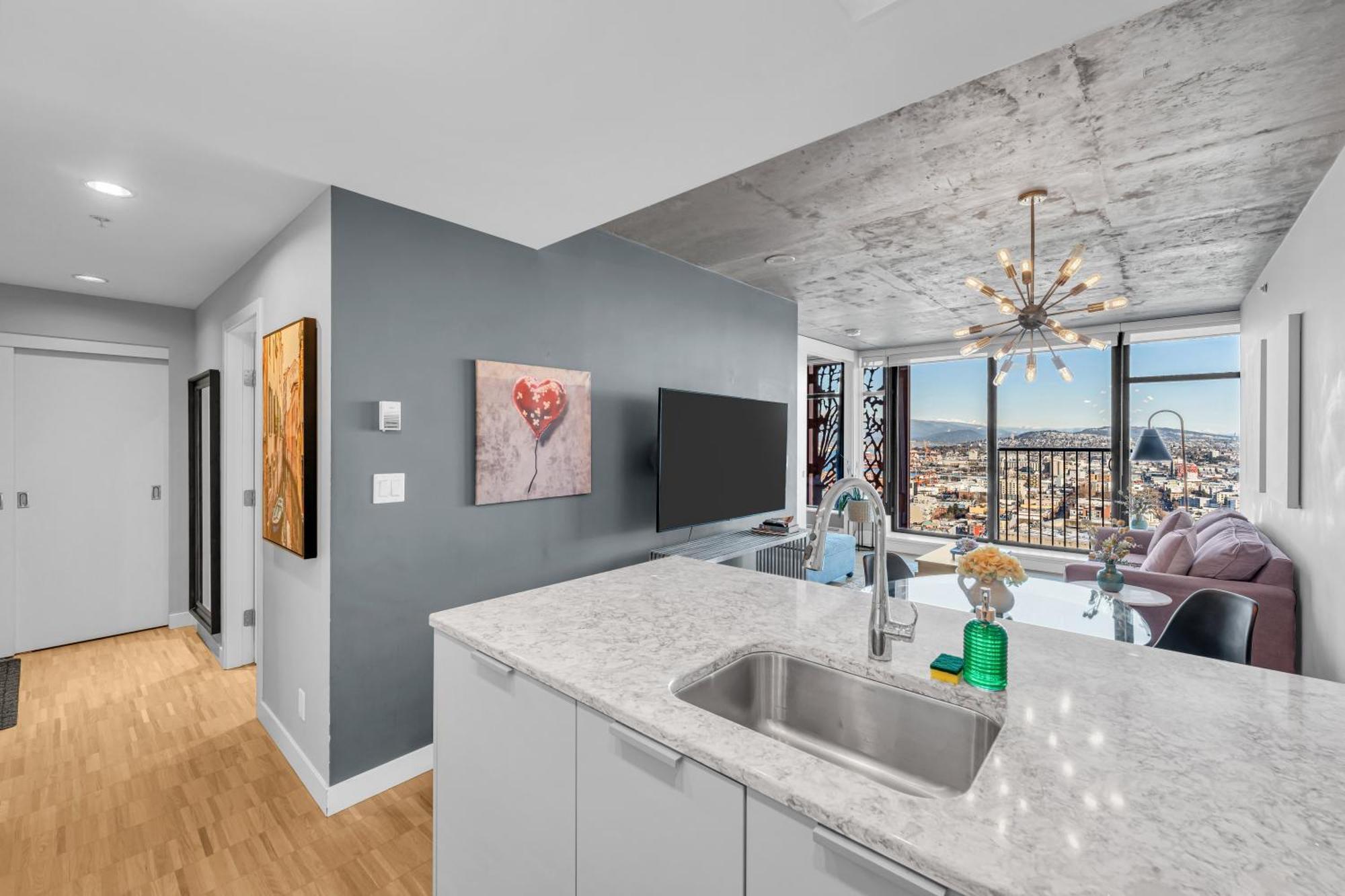 Water Views, 40Th Floor Sub-Penthouse! Entire Condo In The Heart Of Vancouver City Centre Exteriör bild